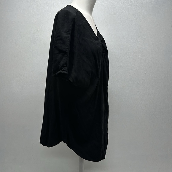 Universal Standard Mackaya Blouse Top Short Sleeve Luxe Twill Knot Black Size 14 - Picture 3 of 9
